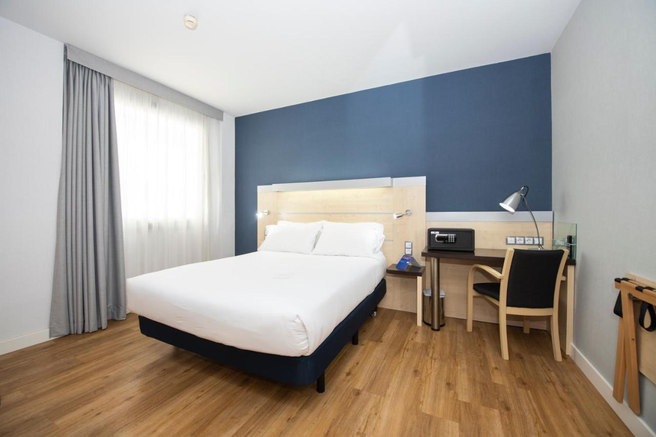 Holiday Inn Express Barcelona City 22@, An Ihg Hotel Εξωτερικό φωτογραφία