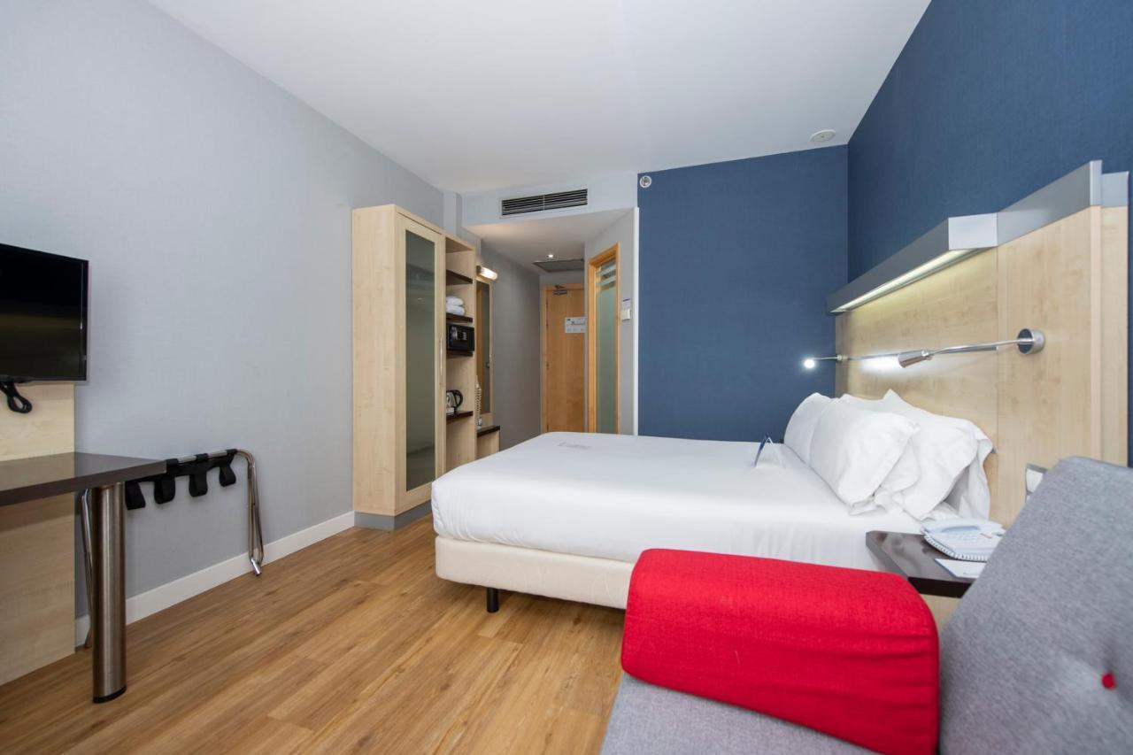 Holiday Inn Express Barcelona City 22@, An Ihg Hotel Εξωτερικό φωτογραφία