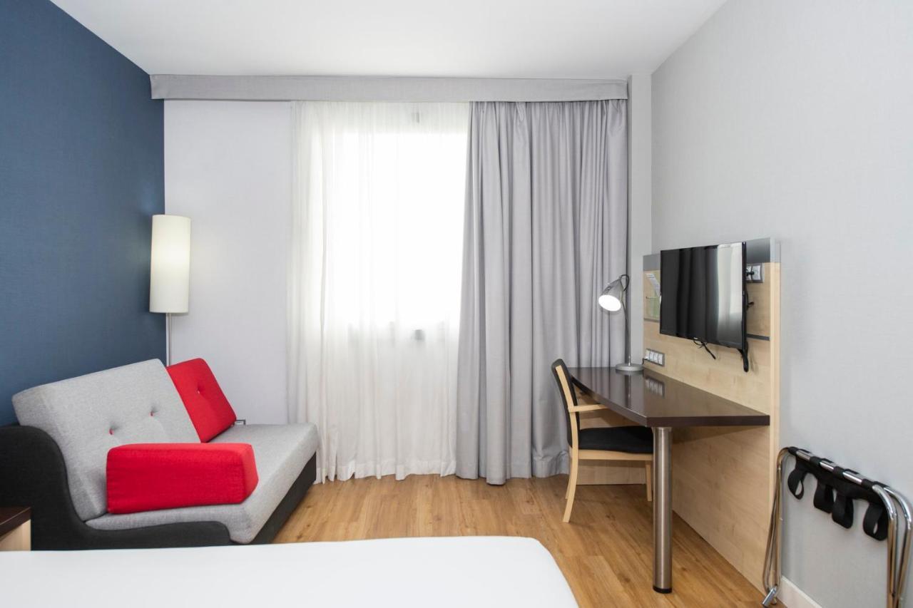 Holiday Inn Express Barcelona City 22@, An Ihg Hotel Εξωτερικό φωτογραφία