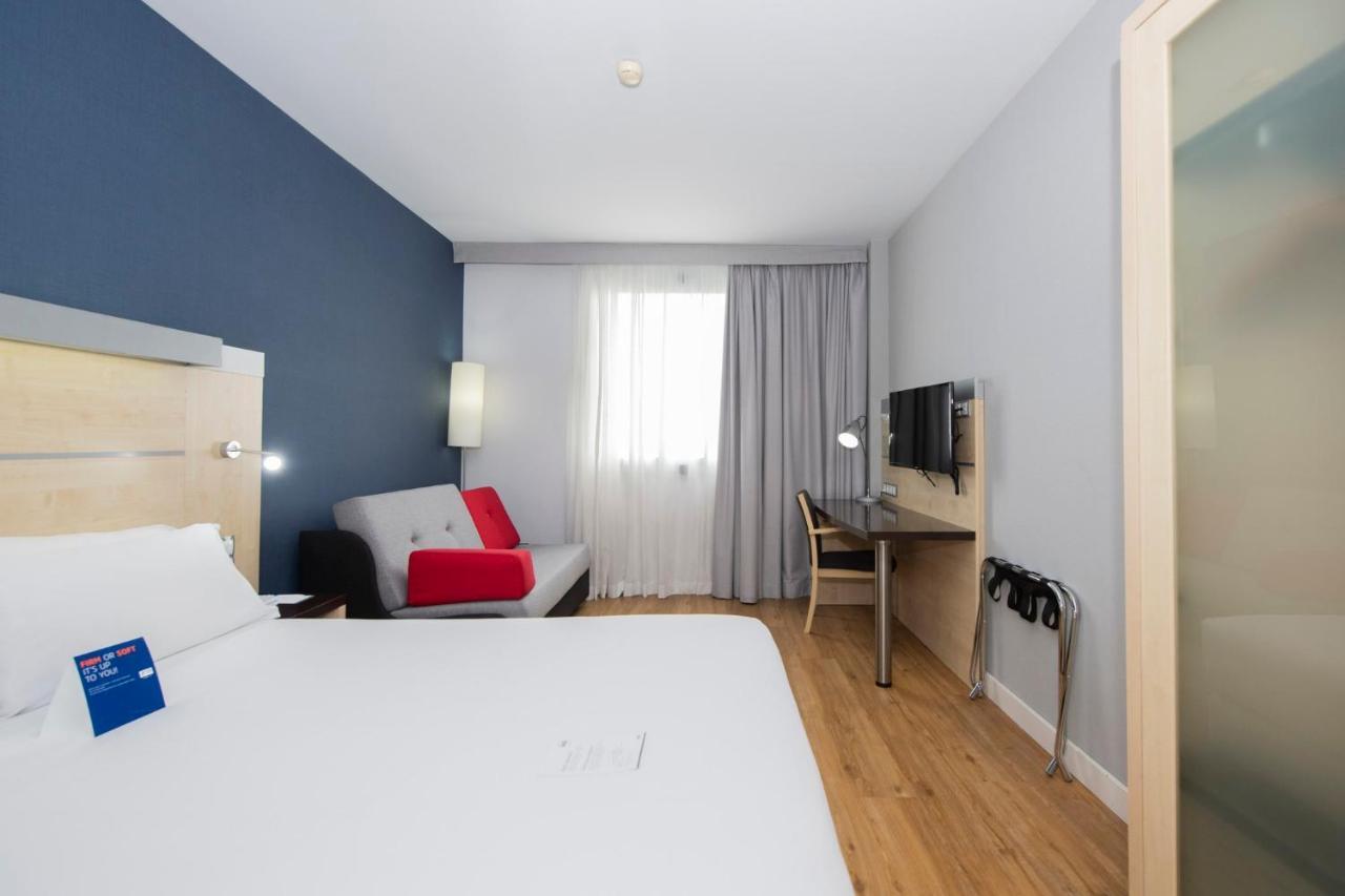 Holiday Inn Express Barcelona City 22@, An Ihg Hotel Εξωτερικό φωτογραφία