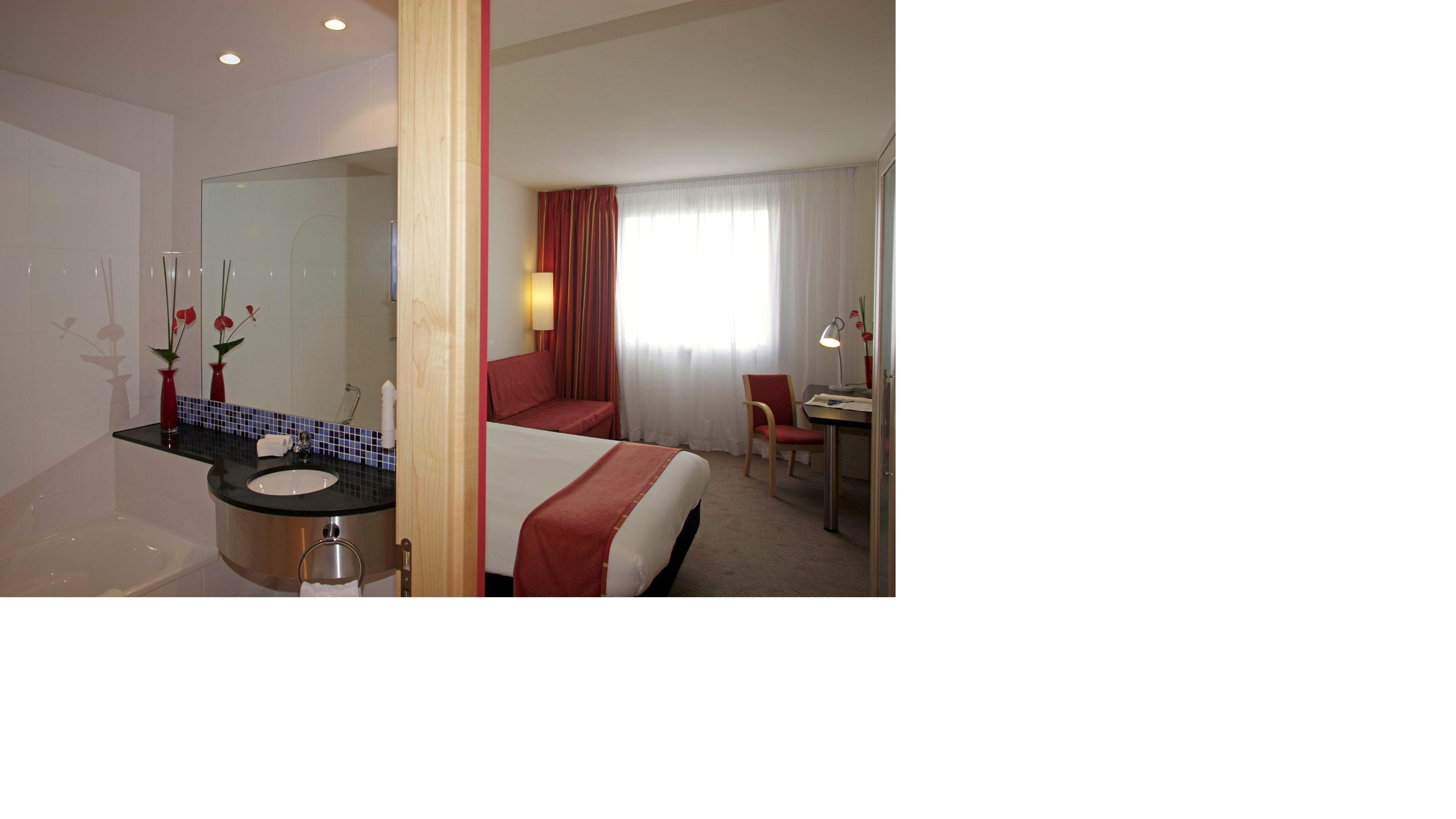 Holiday Inn Express Barcelona City 22@, An Ihg Hotel Εξωτερικό φωτογραφία