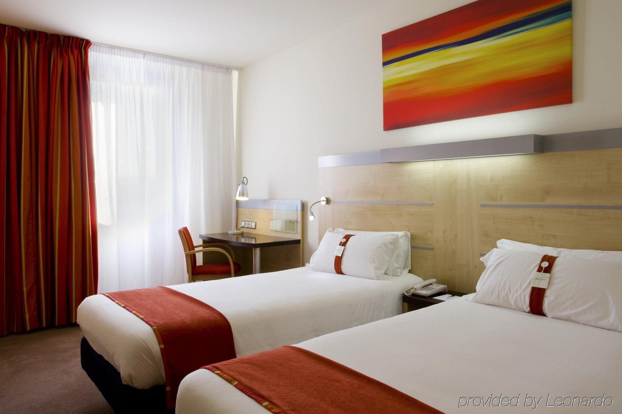 Holiday Inn Express Barcelona City 22@, An Ihg Hotel Δωμάτιο φωτογραφία